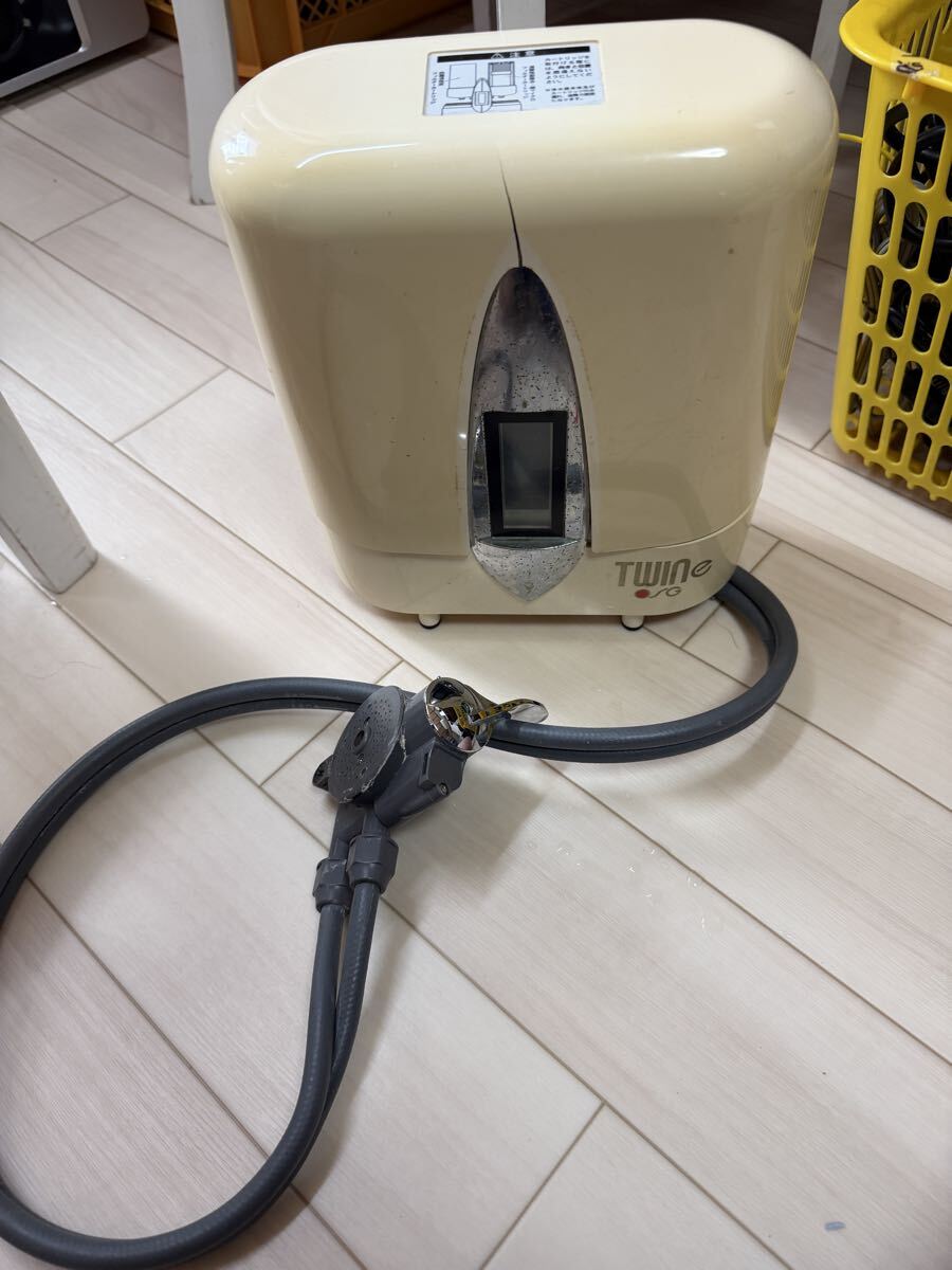家庭用据置浄水器 TWINe (ツインイー)　 整水器　80サイズ