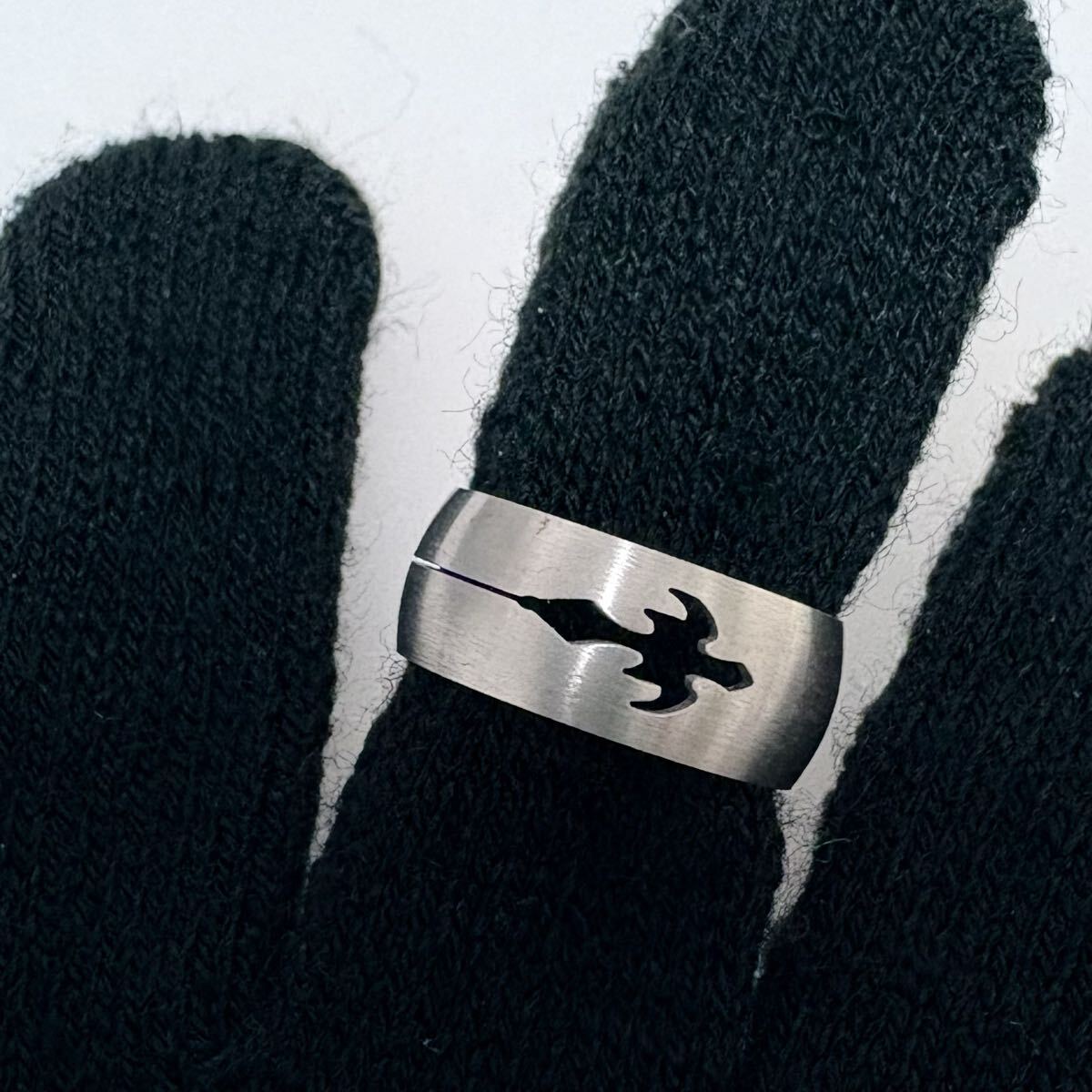 ★バットマン　モチーフ　ステンレスリング　サイズ18　透かし彫り　カジュアル　ユニセックス　指輪　