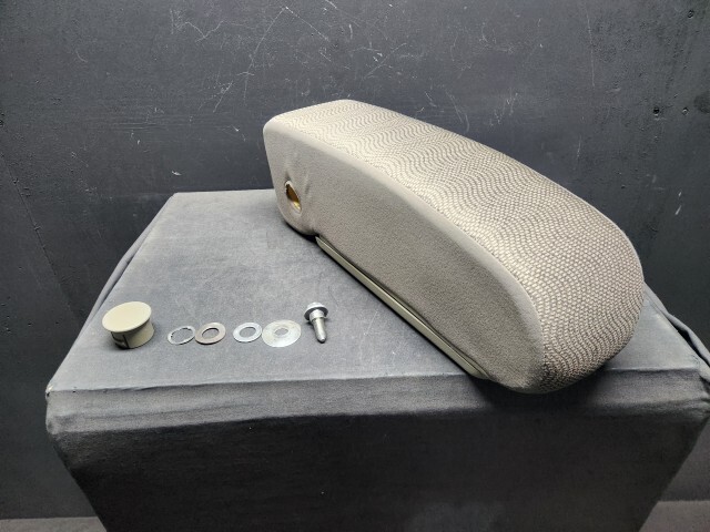 タント DBA-L375S アームレスト Xリミテッド 027642