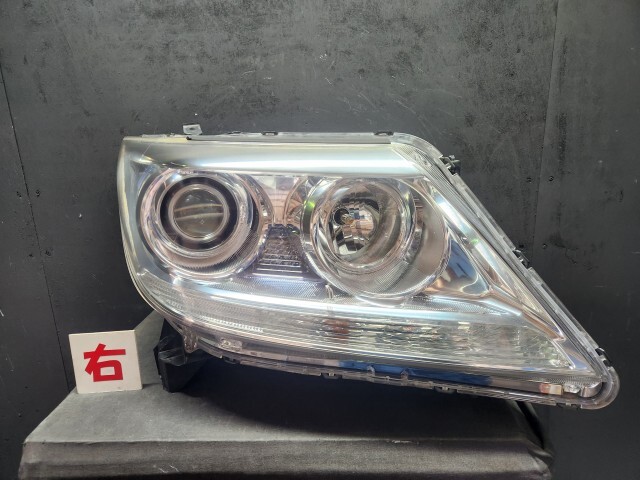 エリシオン DBA-RR1 右ライト・右ヘッドランプ・ヘッドライト プレステージ スタンレー P7040 027733