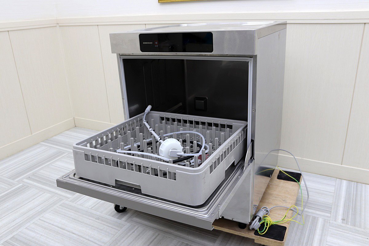 24年製 超美品！ホシザキ星崎 100V 食器洗浄機 アンダーカウンター 貯湯タンク内蔵 JWE-400TUC-PD 食洗機器 店舗厨房業務用