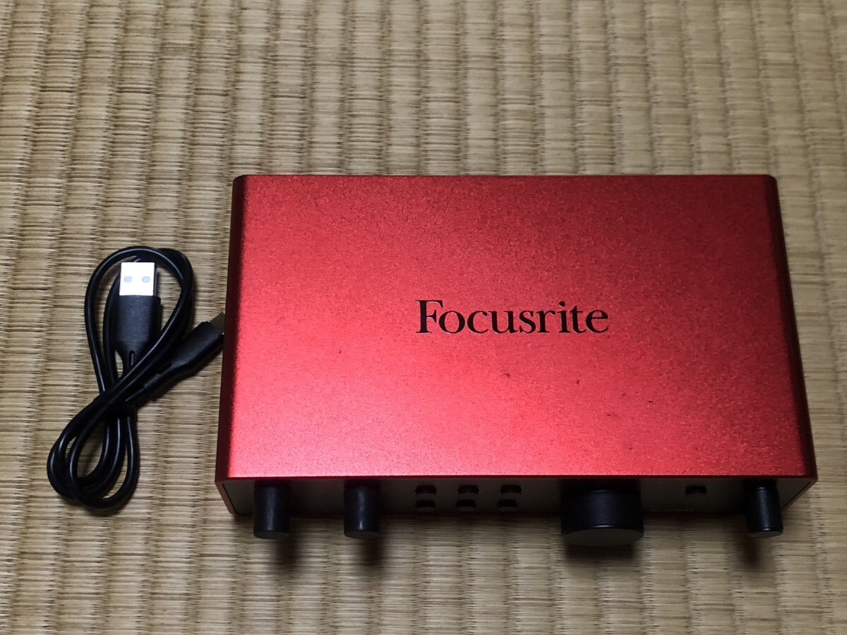 Focusrite Scarlett 2i2 4gen 第4世代 USBオーディオインターフェース 簡易動作確認済み