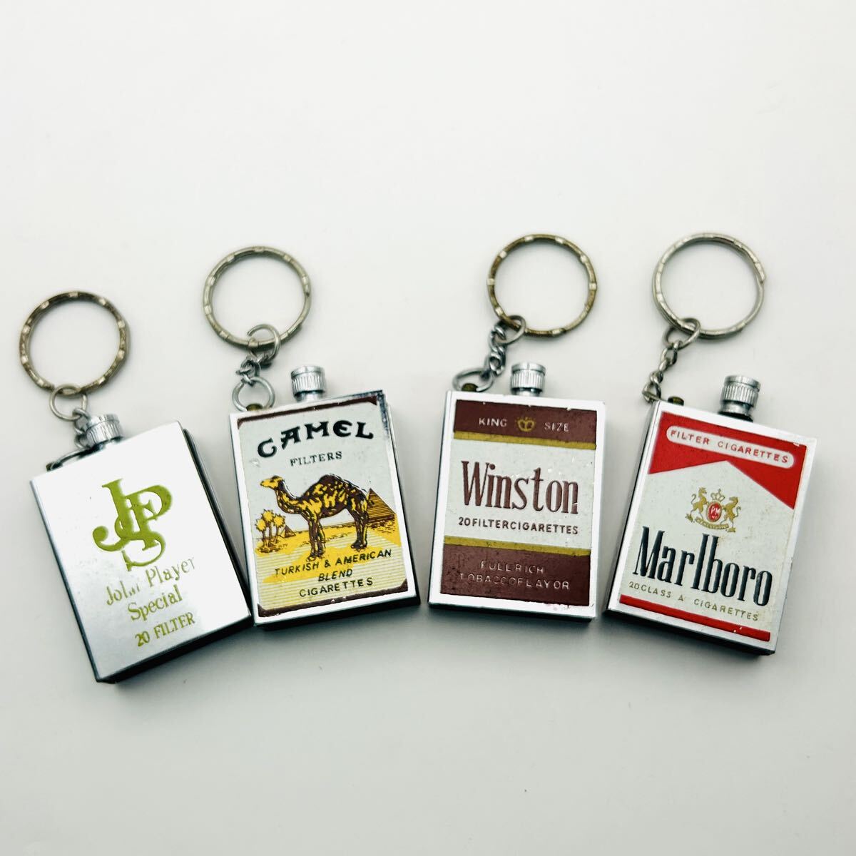 当時物 昭和レトロ キーホルダー 4点セット まとめて ヴィンテージ malbolo winston CAMEL など
