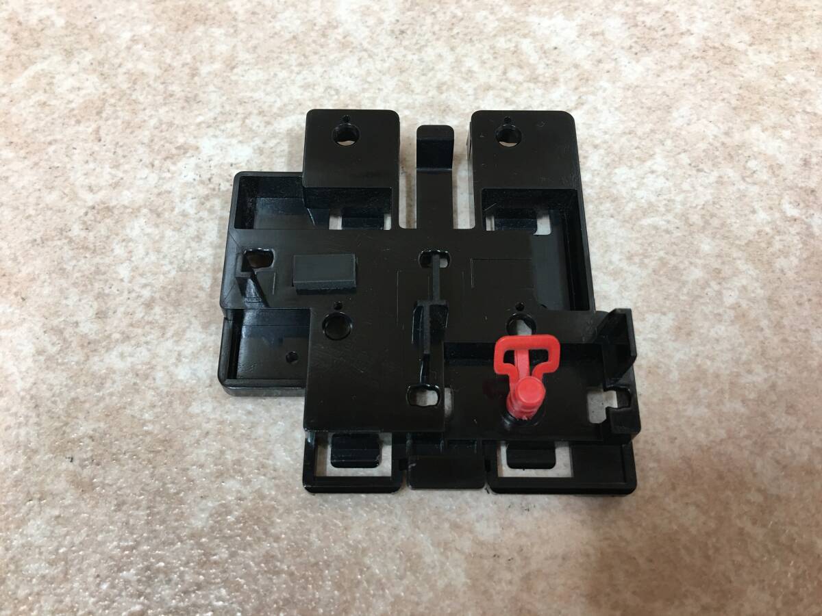 B3918)NEC Mate MB-6など(第7～9世代)用無線LANカード,SSD金具 中古
