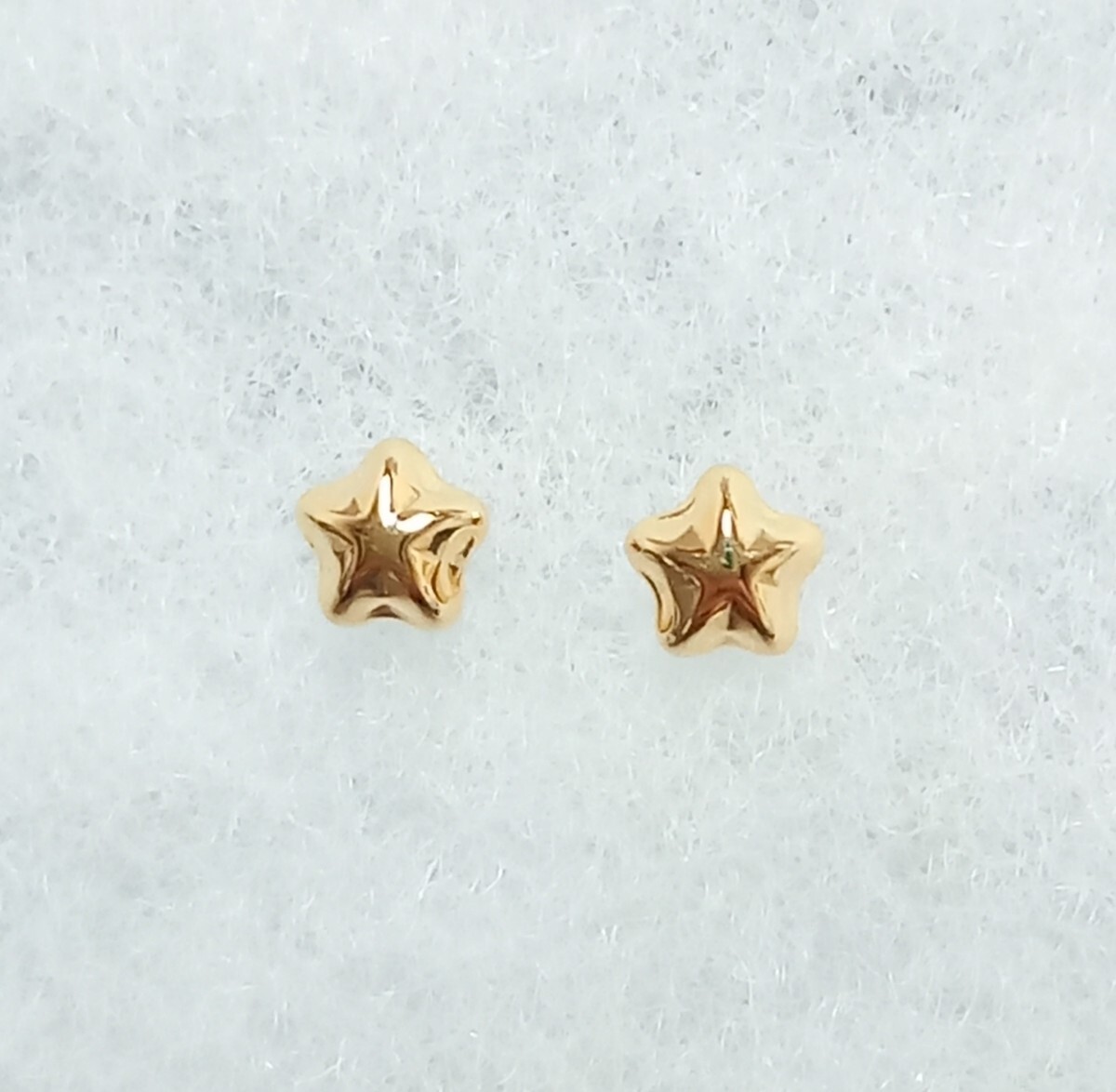新品☆K18(18金)ぷっくり星☆ピアス