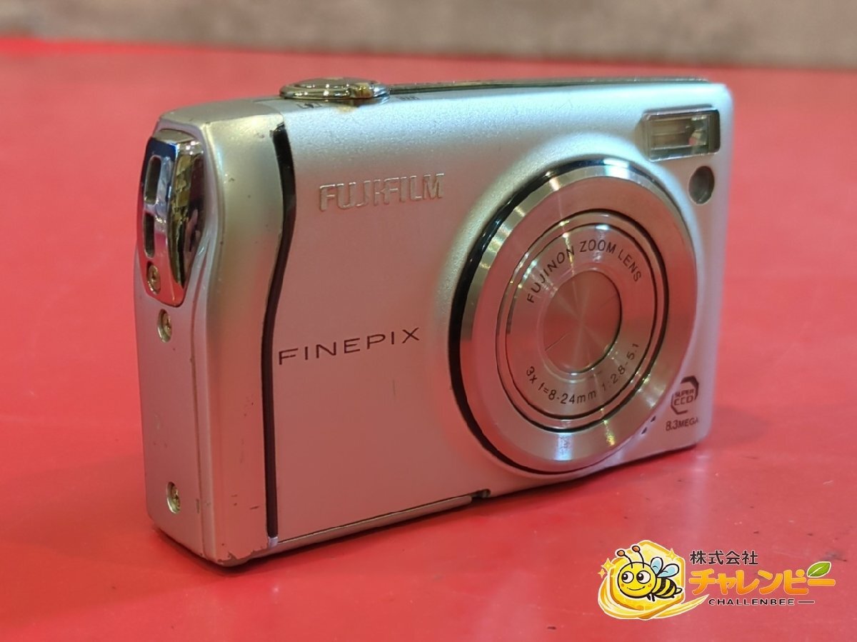 1円～　FUJIFILM　富士フイルム　FinePix F40fd　3x f=8-24mm 1:2.8-5.1　コンパクトデジタルカメラ　現状品