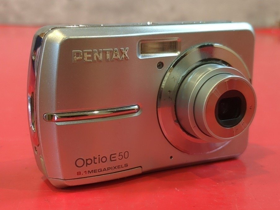 1円～　PENTAX　ペンタックス　Optio E50　810万画素　コンパクトデジタルカメラ　通電可
