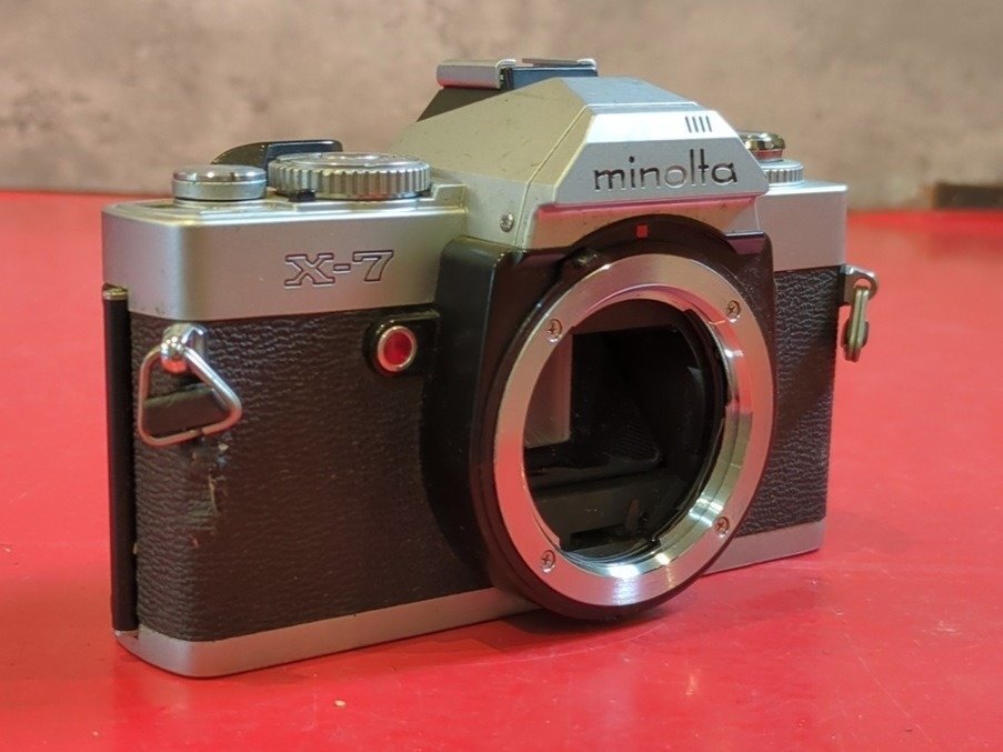 1円～　MINOLTA　ミノルタ　X-7　ボディ　一眼レフフィルムカメラ　現状品