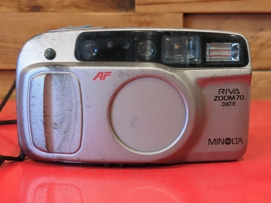 1円～　MINOLTA　ミノルタ　RIVA ZOOM70 DATE　35-70mm　コンパクトフィルムカメラ　シャッター・フラッシュOK