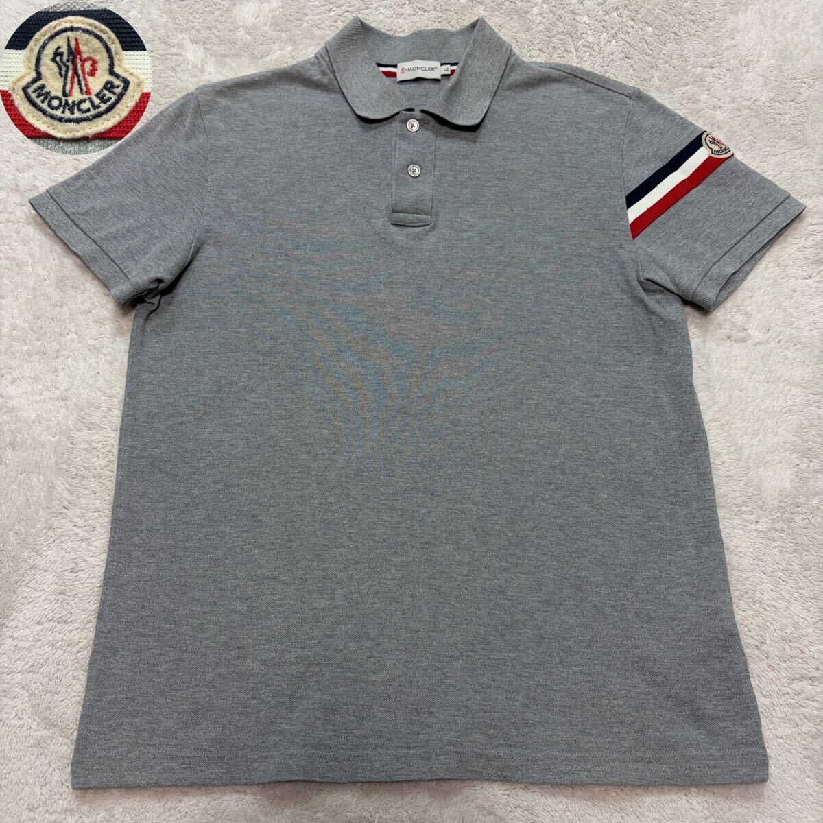 極美品!/確実正規品/Lサイズ●モンクレール MONCLER ポロシャツ 半袖 ロゴワッペン グレー マグリア トリコロール トップス メンズ 鹿の子