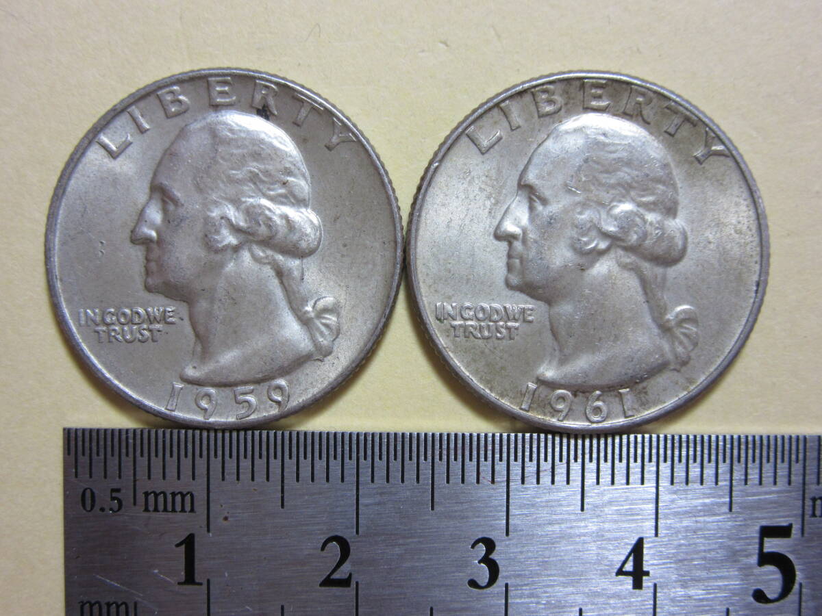 １１，アメリカ　ＱＵＡＲＴＥＲ　ＤＯＬＬＡＲ銀貨　１９５９・６１年　２枚　１２，５０ｇ