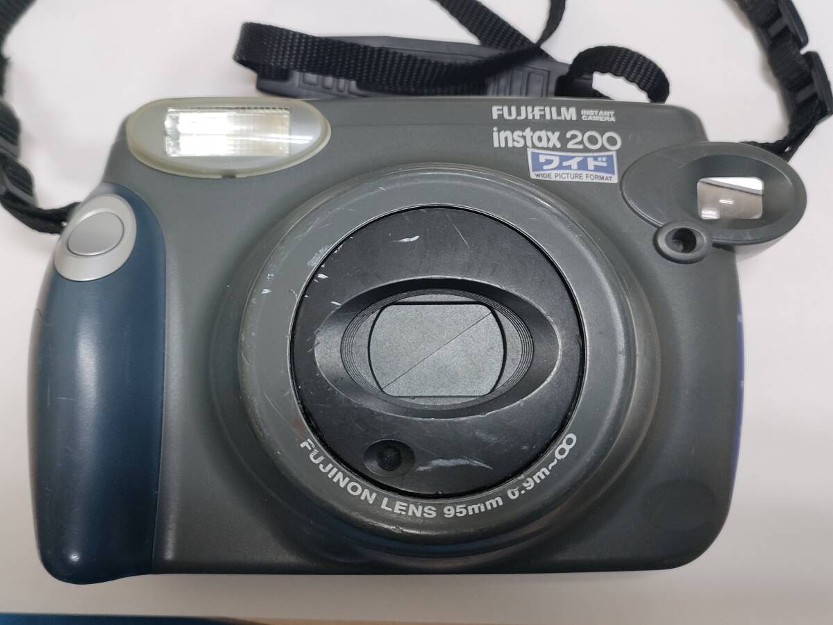 FUJIFILM ポラロイドカメラ instax200 ワイド 95mm フジフィルム ジャンク品 60ｓ