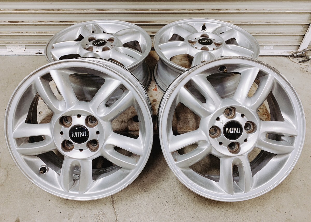 中古 BMW MINI ミニ 純正 アルミホイール 4穴 4本セット 15インチ 5.5J×15H2 PCD100 ホイール 茨城県常陸大宮 0625か1 I12 140×2