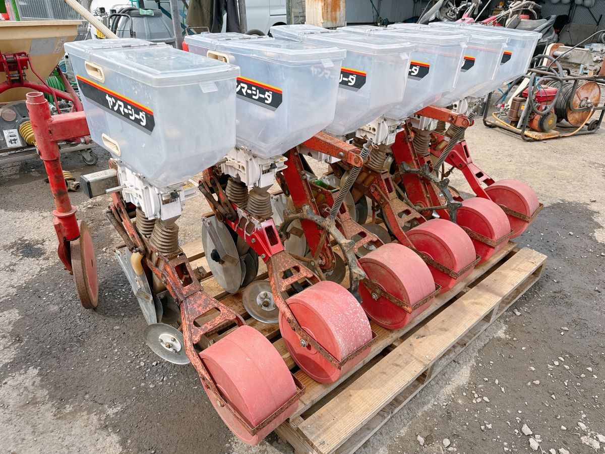 訳あり 超希少 ヤンマーシーダー 施肥播種機 6連シーダー 施肥 播種 種まき 牽引型 肥料 種 引取歓迎 茨城県常陸大宮市 0601ら4 M外 西