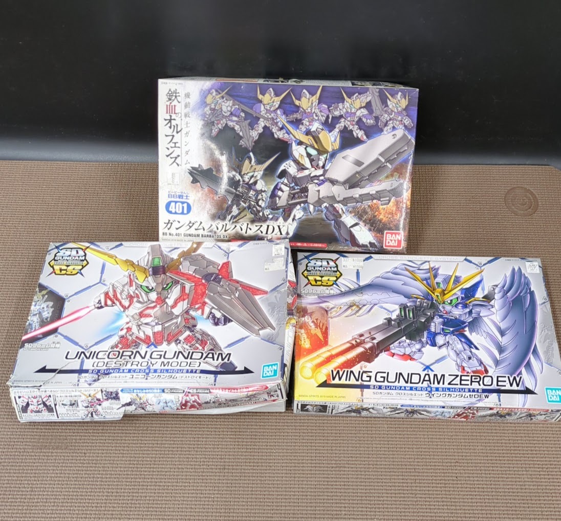 【B425-6】未組立 プラモデル SDCS ユニコーンガンダム（デストロイモード）など 計3点 まとめ売り