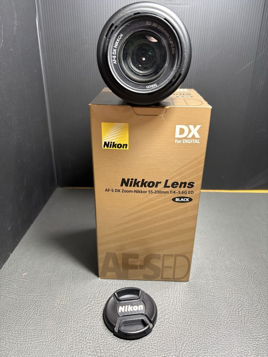 (1000円スタート)Nikon AF-S DX Zoom-Nikkor 55-200mm F/4〜5.6G ED 望遠レンズ 元箱/フード付