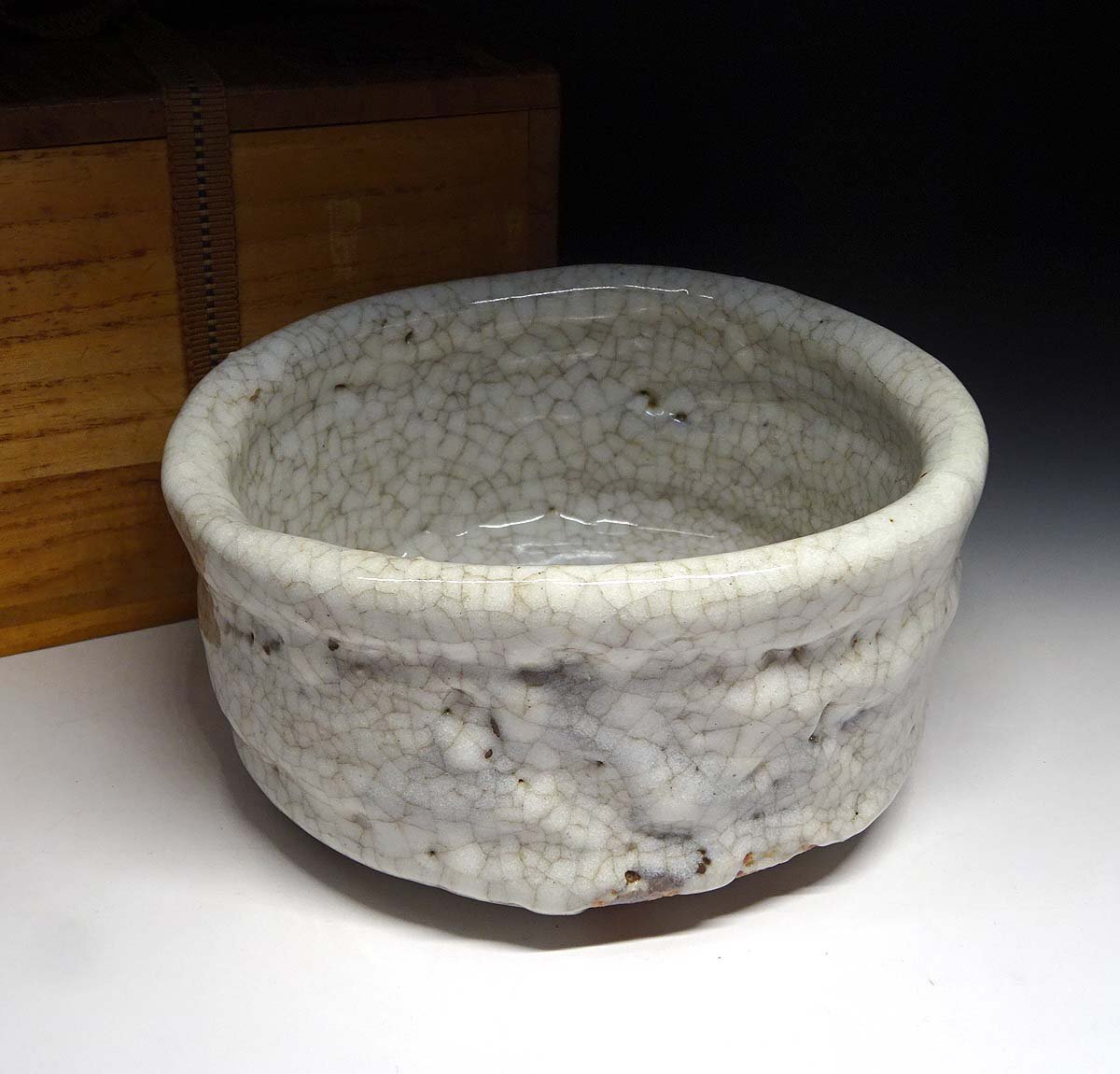 緑屋s■ 時代物　古志野　茶碗　木箱　古陶磁　i9/6-6025/30-6#60