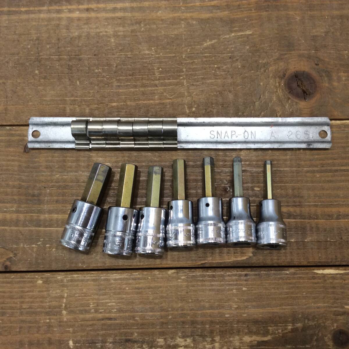 ●【AH-14969】中古品 Snap-on スナップオン 3/8インチ(9.5mm)ミリサイズ スタンダードヘックス(六角)ビット ソケット7点セット 207FAMY