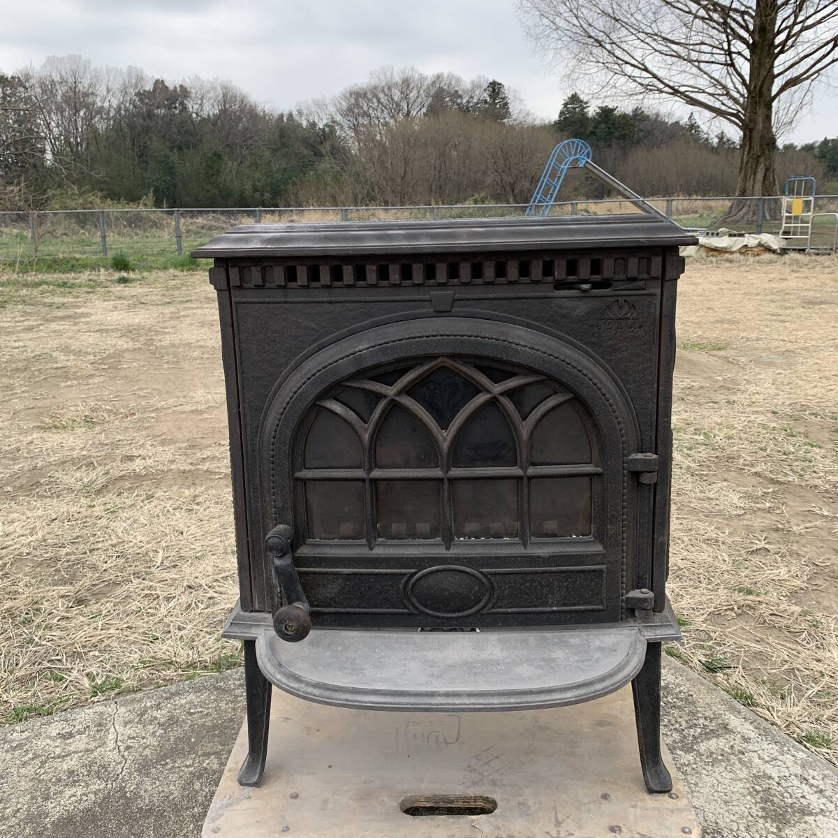 JOTUL　ヨツール　F3　高級　薪ストーブ　暖房機器　北欧家具　ノルウェー製　ブラックペイント　XZ4547　