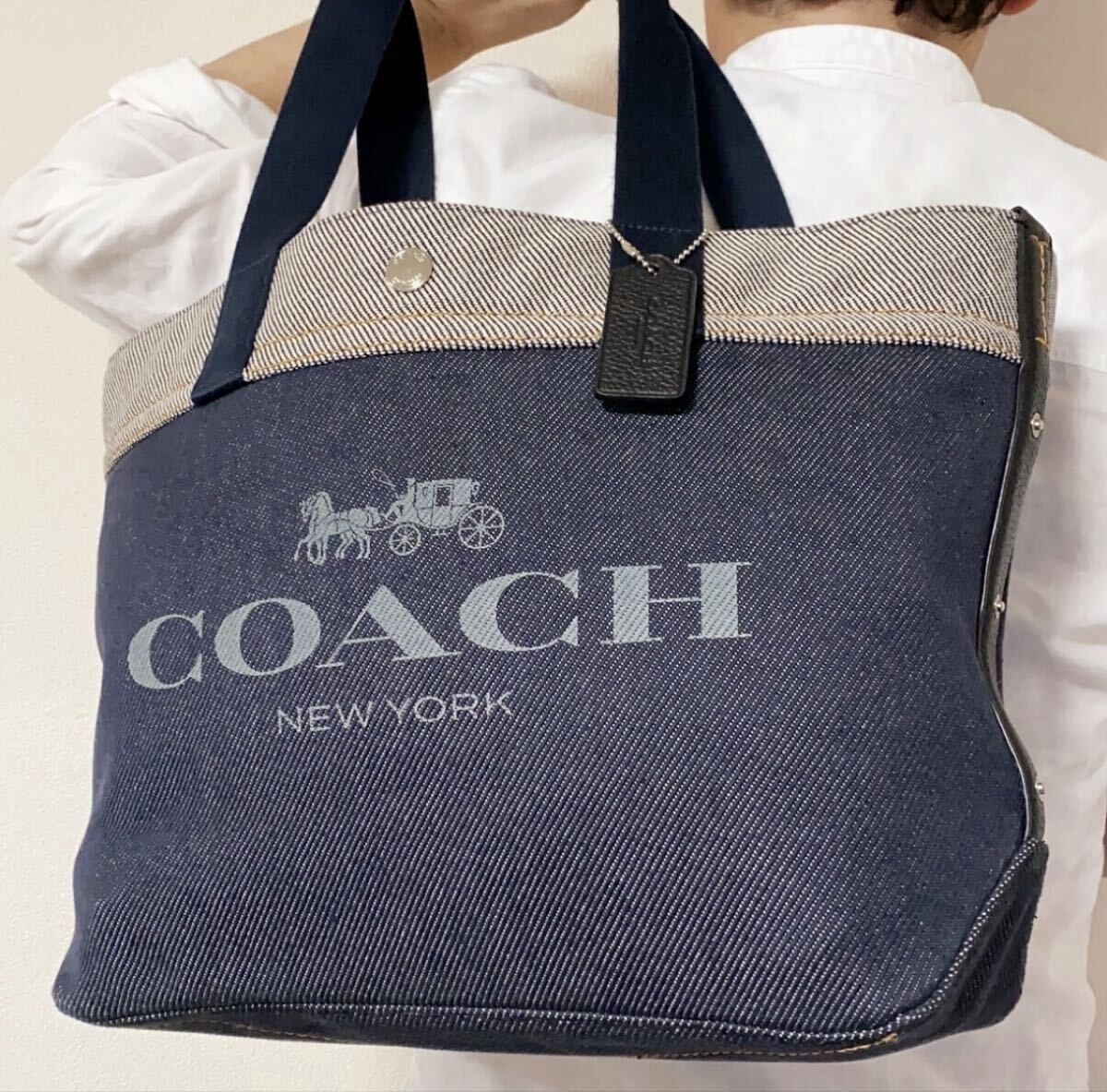 ほぼ未使用●大容量●COACH コーチ デニム メンズ ビジネス トートバッグ A4収納 肩掛け ショルダー ビッグロゴ インディゴ ネイビー １円
