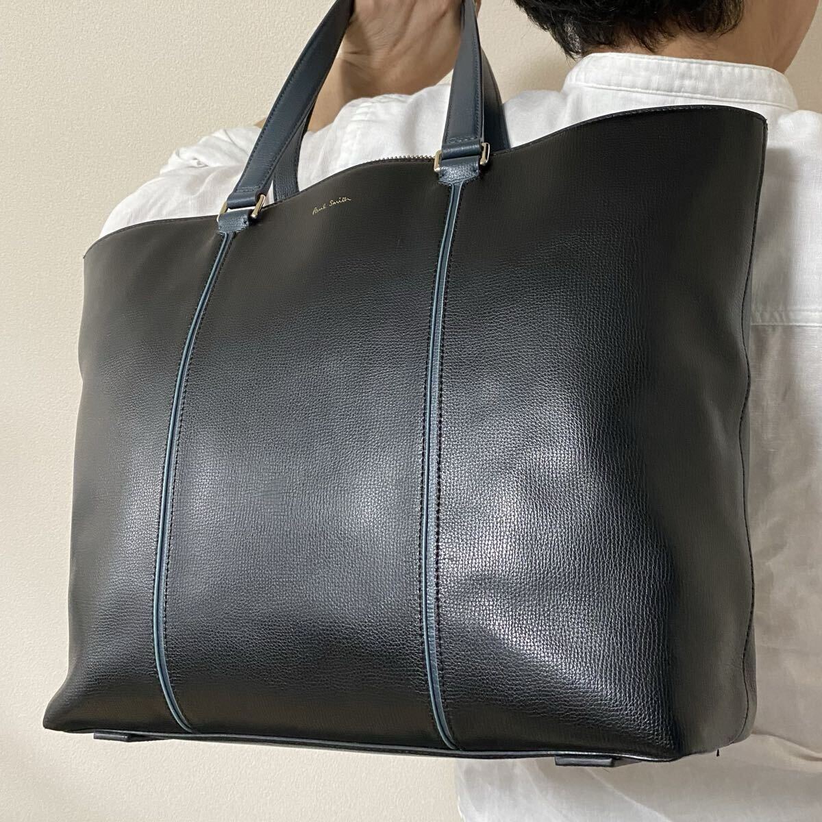 現行近/極美品●Paul Smith ポールスミス メンズ トートバッグ 肩掛け A4収納 ショルダー ビジネスバッグ 本革 レザー 大容量 ブラック 黒
