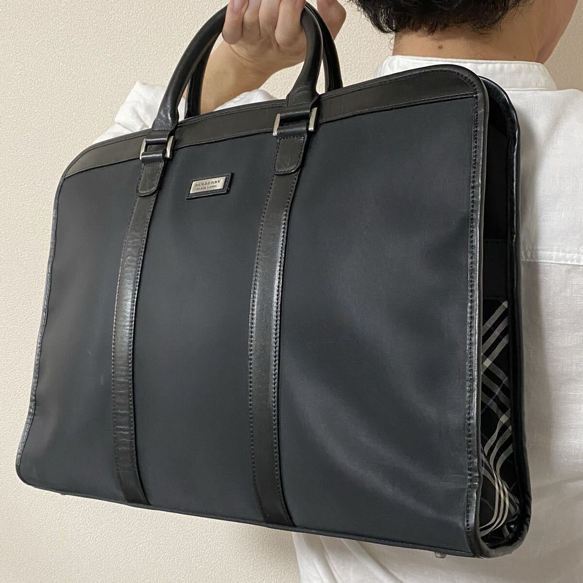 美品●大容量●BURBERRY BLACK LABEL バーバリーブラックレーベル ビジネスバッグ メンズ ブリーフケース ショルダー ノバチェック A4可