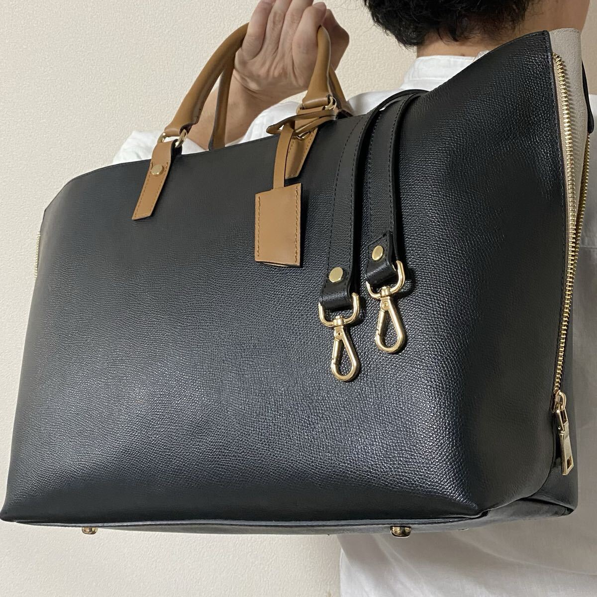 極美品●特大!!大容量●BARNEYS NEWYORK バーニーズニューヨーク メンズ トートバッグ 肩掛け ショルダー レザー 本革 A4可 ブラック 拡張