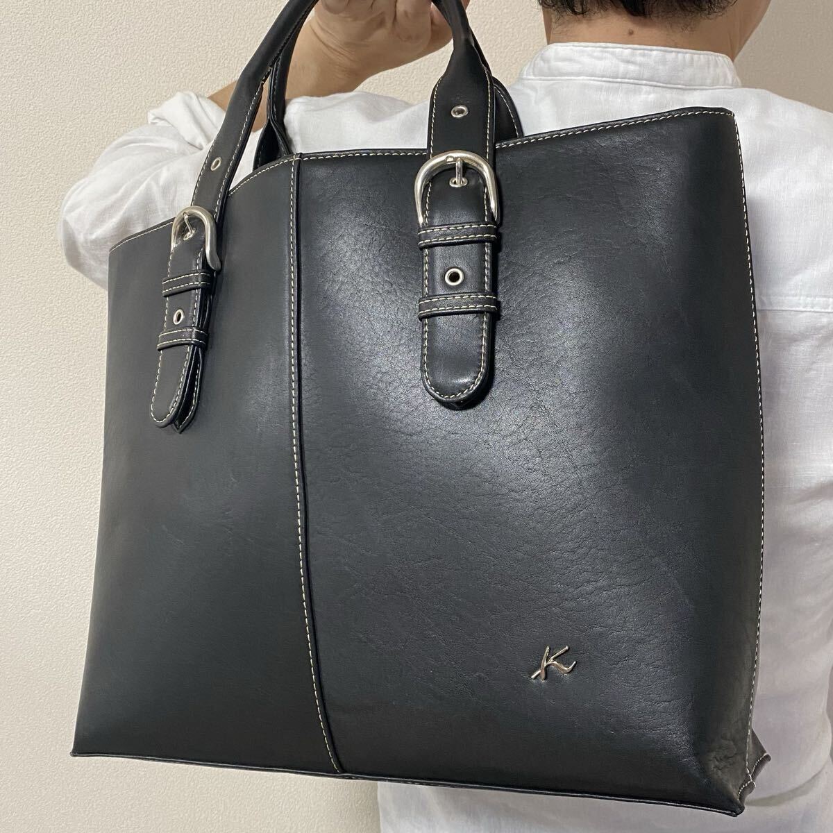 極美品●A4収納●キタムラ kitamura トートバッグ メンズ 肩掛け ビジネス レザー 本革 収納多 かばん 書類 通勤 自立 ブラック 黒 １円