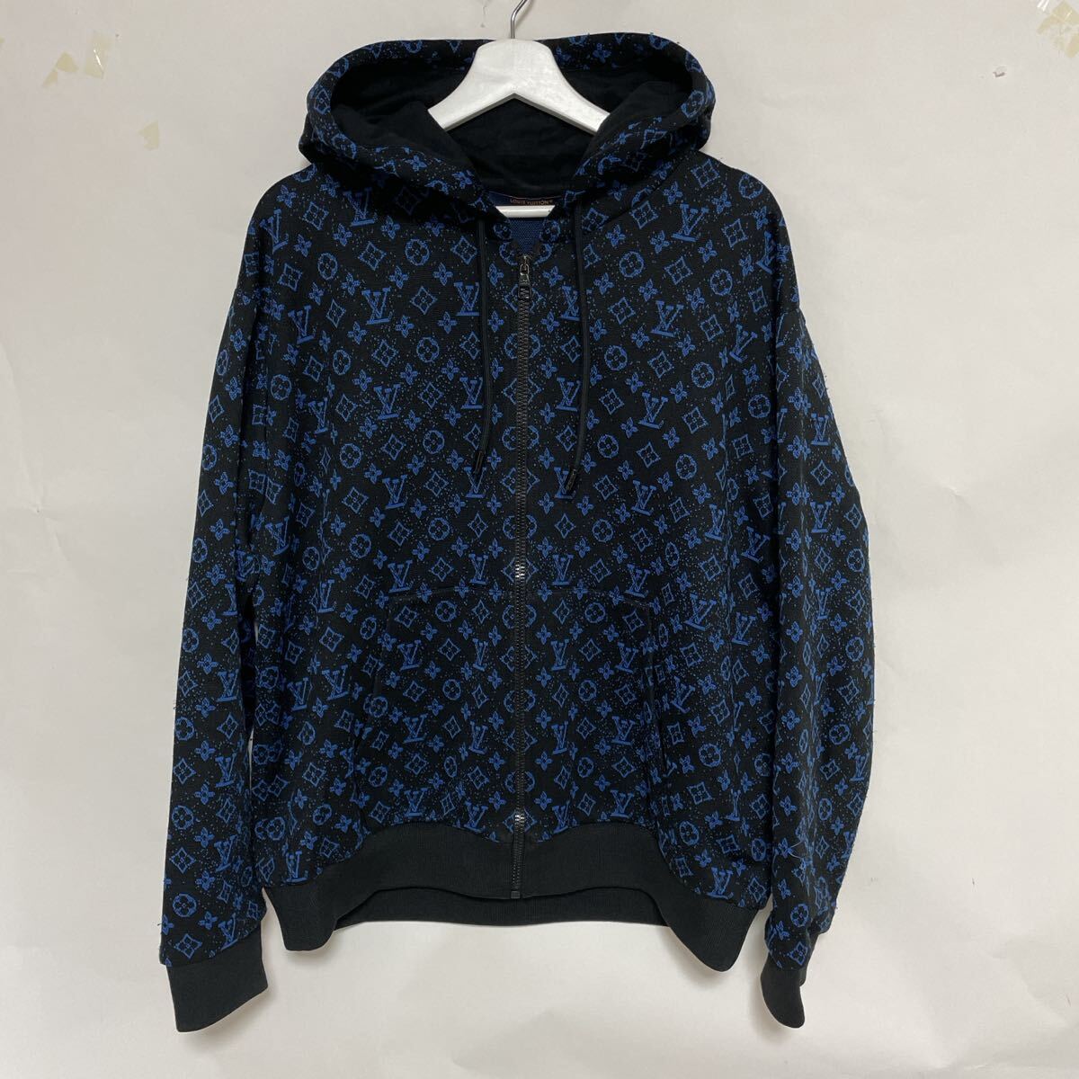 LOUIS VUITTON ルイヴィトン モノグラム ジップスルー ジャカード フーディ XL ブルー 中古