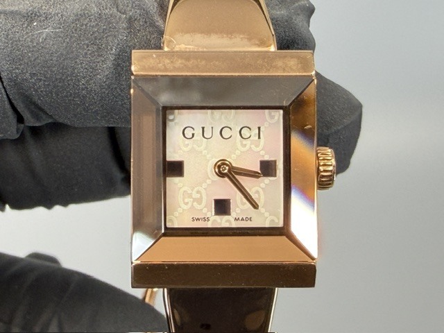 グッチ GUCCI 128.5 シェル文字盤 ローズゴールドカラー バングルウォッチ USED品