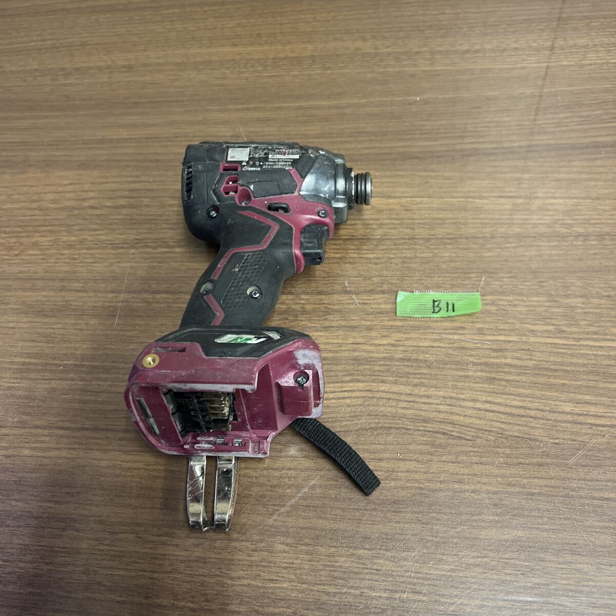 B11 60サイズ発送　中古　現状品　HiKOKI　36Vインパクトドライバ WH36DC　