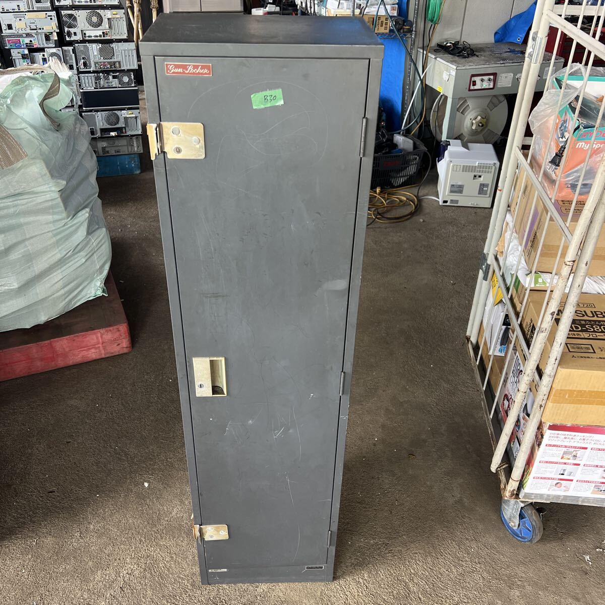B30 佐川急便着払い発送　中古　現状品　GUN LOCKER 東洋事務器工業 ガンロッカー 5挺入 猟銃保管用スチールロッカー