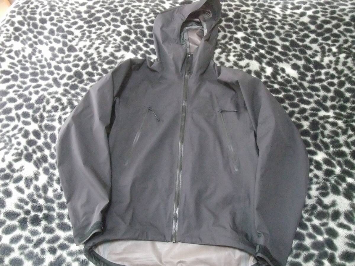 アークテリクスリーフ　Arc'teryx LEAF Alpha Jacket LT (Gen 2), Size Small,　カナダ製