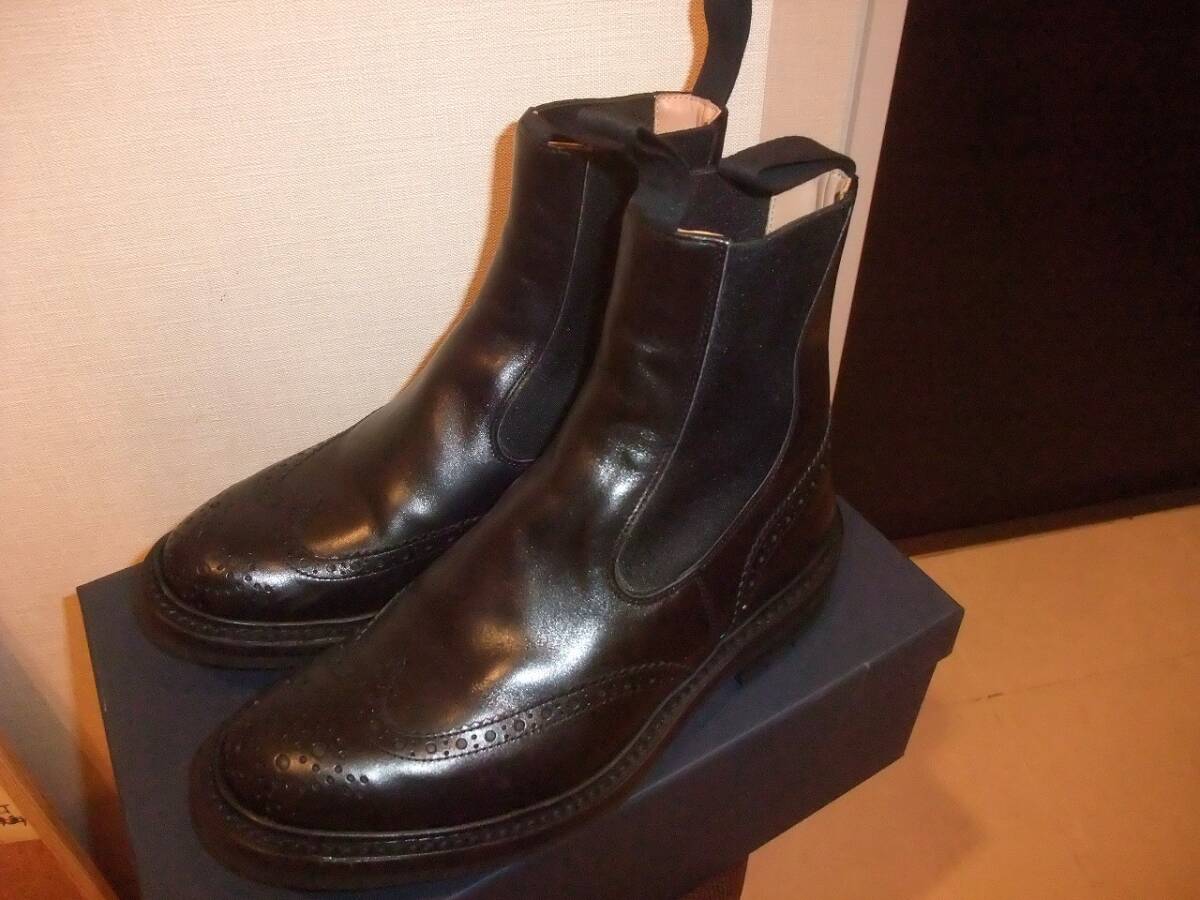 英国製　トリッカーズ サイドゴア ブーツ Tricker's M2754 ブラック コマンドソ－ル UK7.5