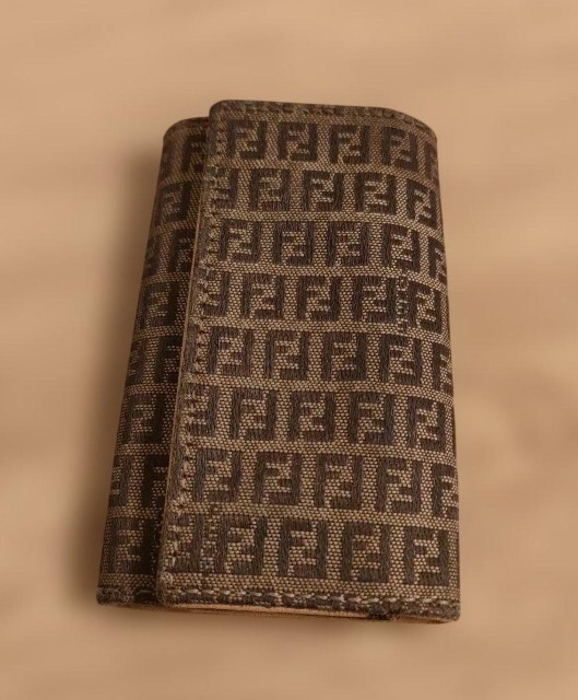 FENDI フェンディ キーケース ズッカ柄 ブラウン系