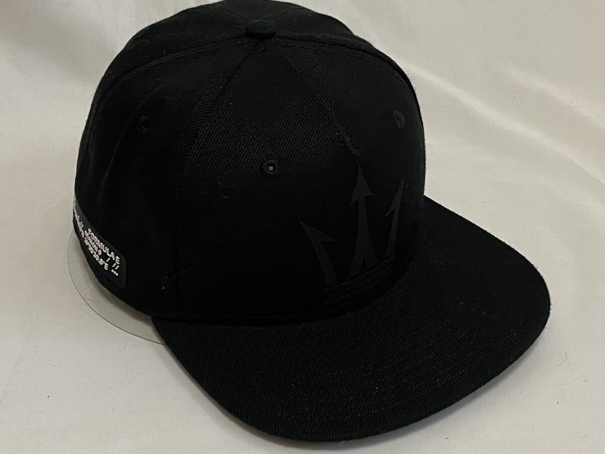 未使用　Maserati　マセラティ　ロゴキャップ 　ブラック　フリーサイズ