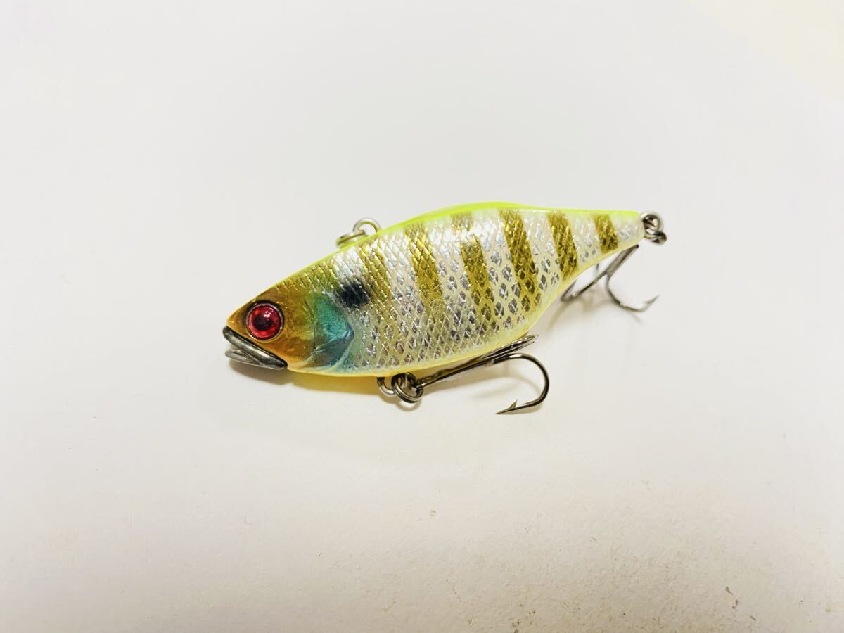 TN60　ジャッカル JACKALL 加藤誠司　秦拓磨　マーモ　藤田京弥　シーバス　ソルト　ネイティブトラウト　リボルテージ