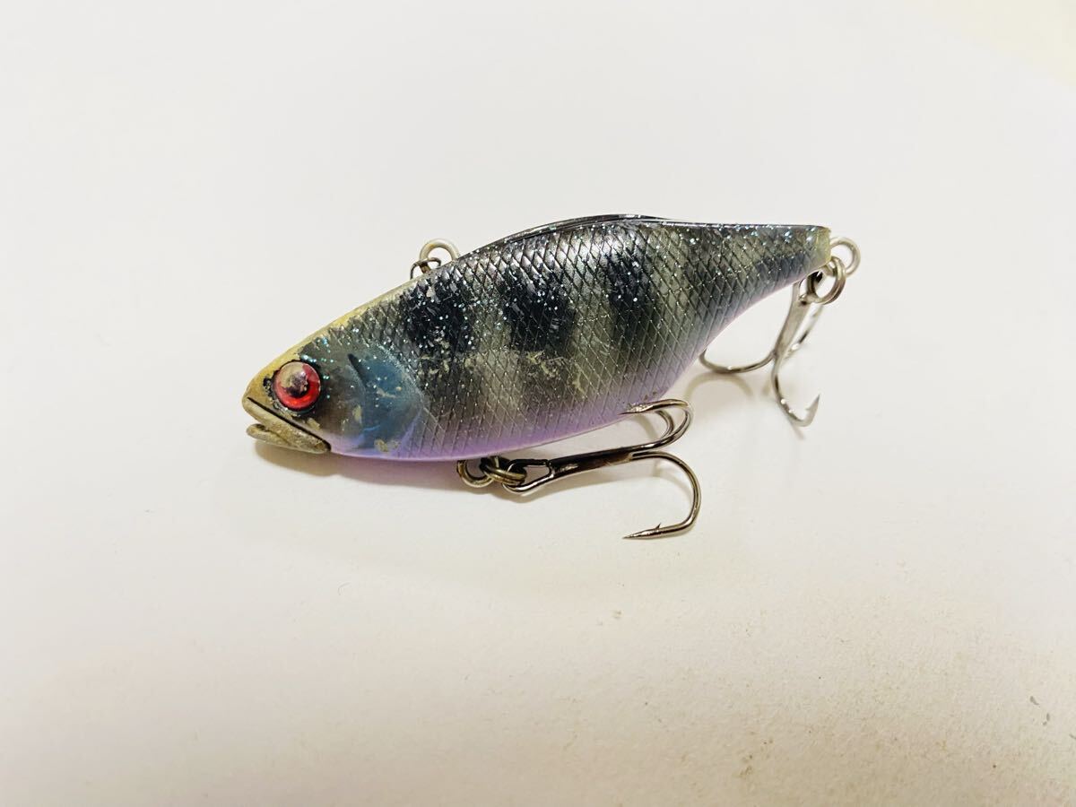 TN60フルタングステン　ジャッカル JACKALL 加藤誠司　秦拓磨　マーモ　藤田京弥　シーバス　ソルト　ネイティブトラウト　リボルテージ