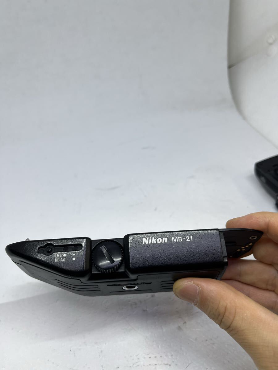 ★良品★安心動作保証付き★ Nikon ニコン MB-21 カメラアクセサリー 中古 