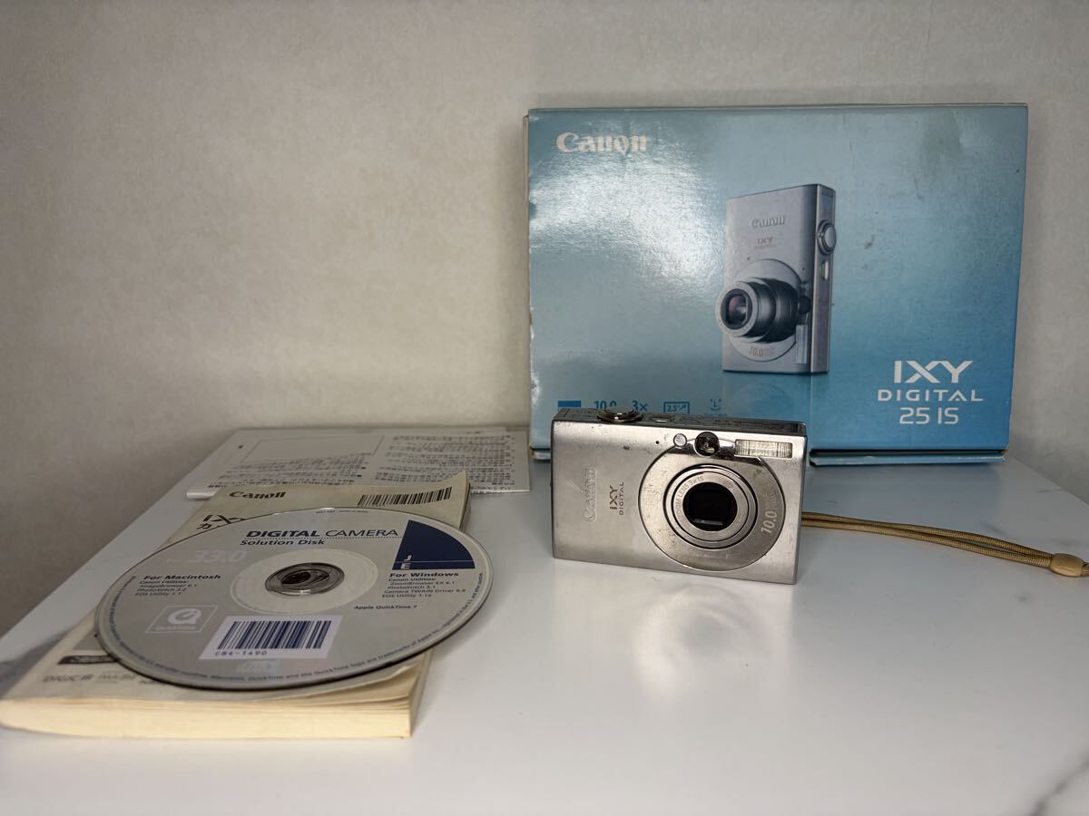 Canon IXY キャノン コンパクトデジタルカメラ シルバー　IXY25