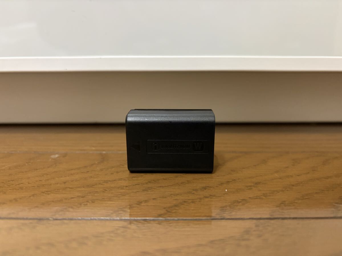 ◆動作品◆即日発送 SONY ソニー NP-FW50 デジタルカメラ 純正バッテリー