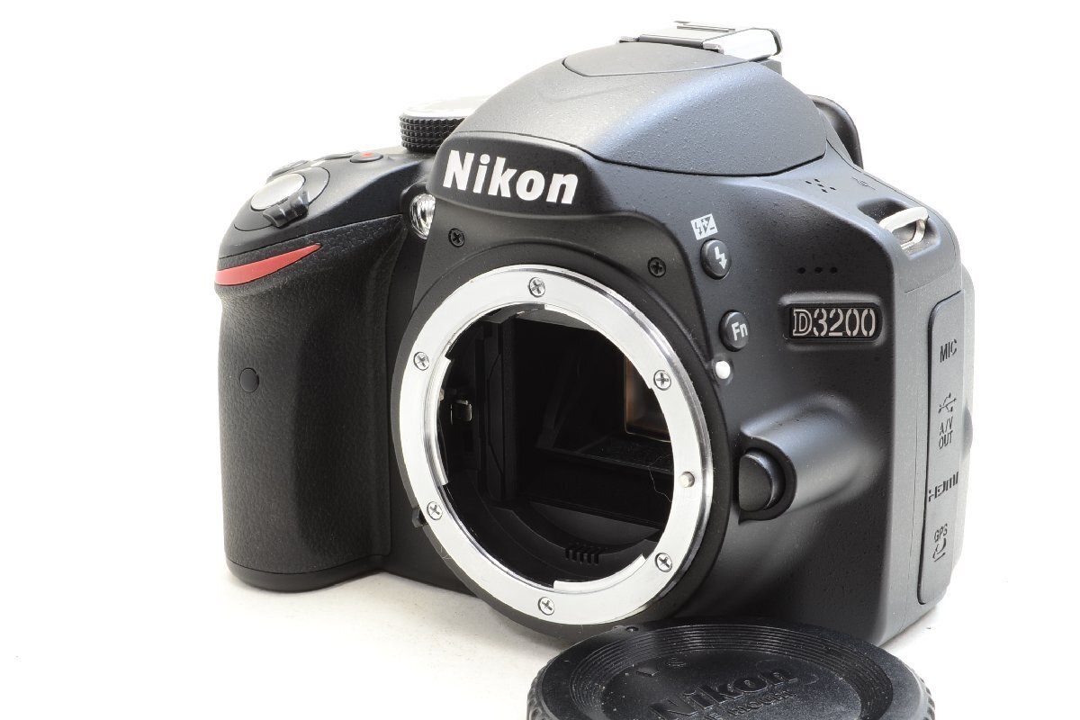 【美品】Nikon ニコン D3200 ボディ / SHOT僅か47回 #5074