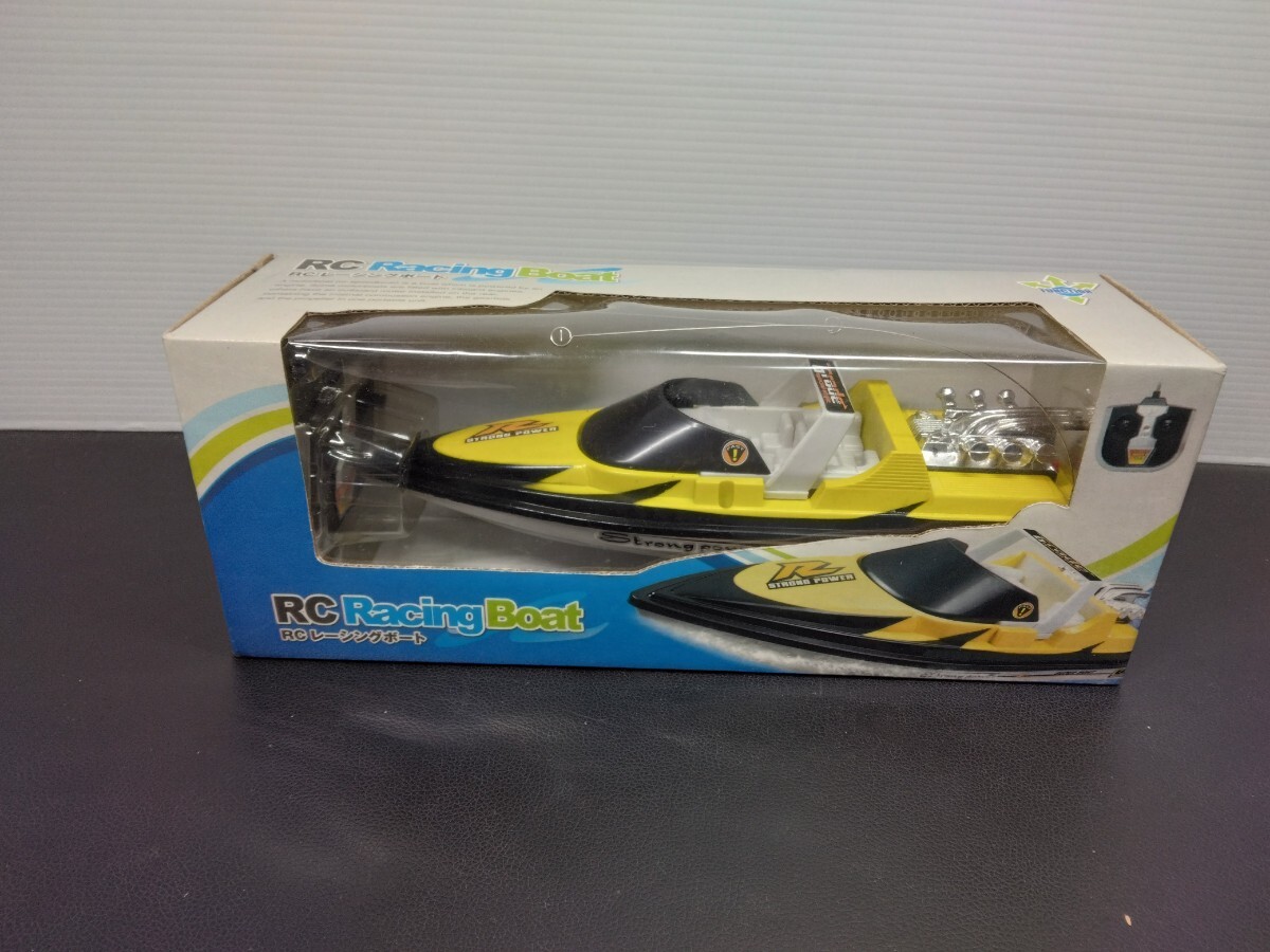 未使用品　RC RACING BOAT ラジコン レーシングボート　船