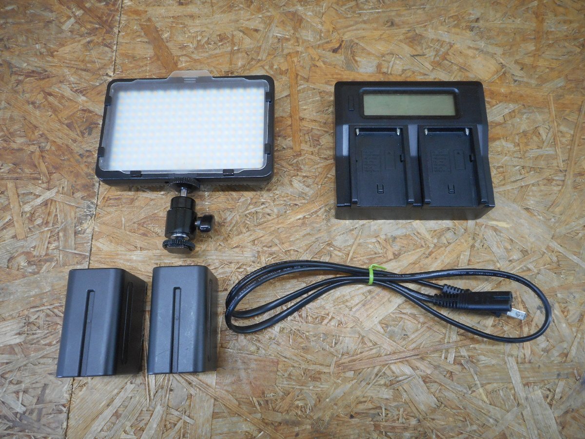◎UTEBIT PT-F260B LED撮影ライト ビデオライト 照明 現状品◎L-728
