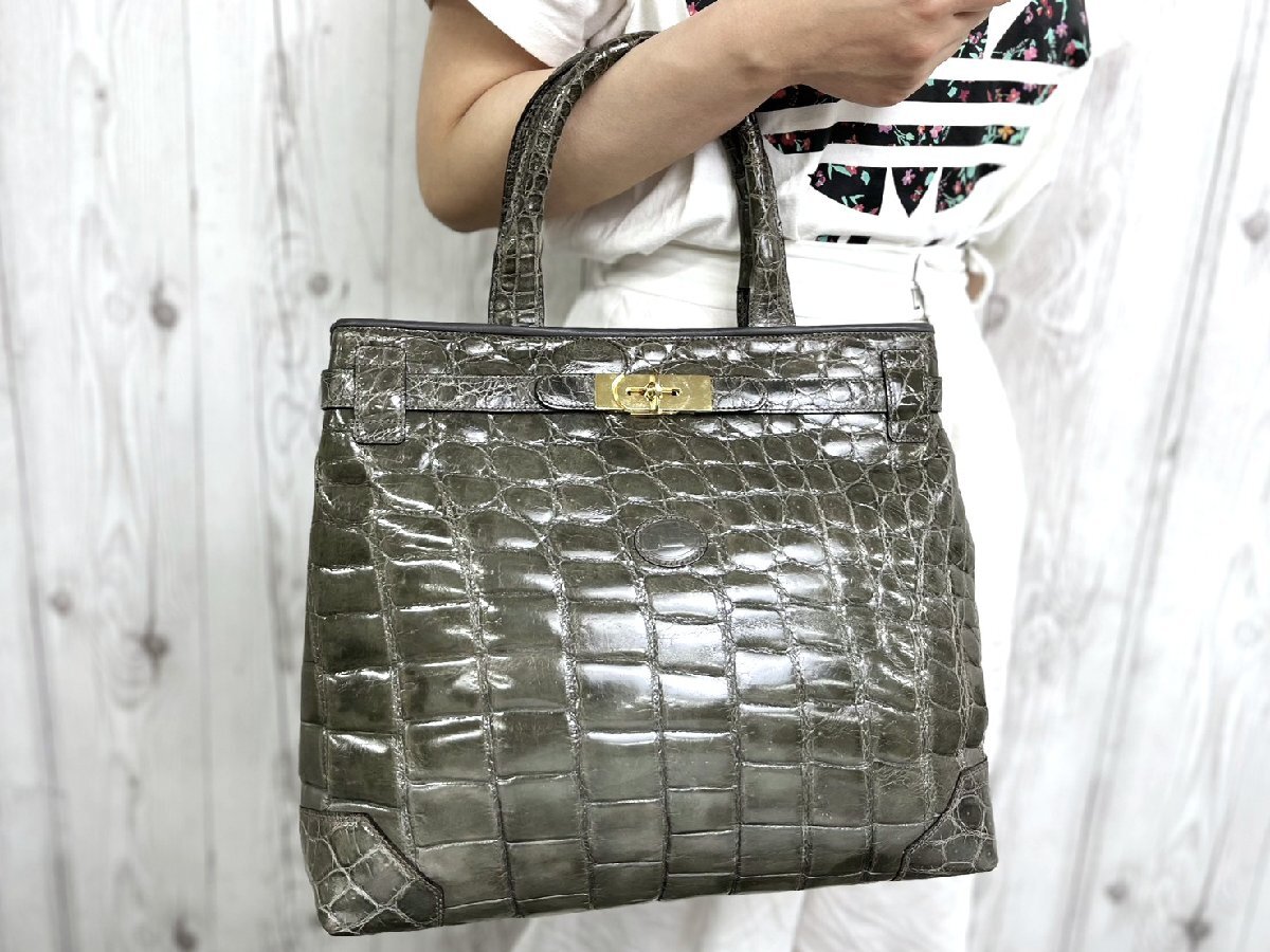 美品 艶 クロコダイル トートバッグ ハンドバッグ バッグ グレー系 A4収納可 101199Y
