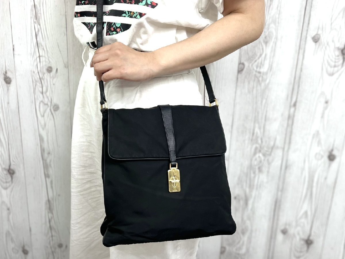美品 PRADA プラダ テスート ショルダーバッグ バッグ ナイロン×レザー 黒 101115Y