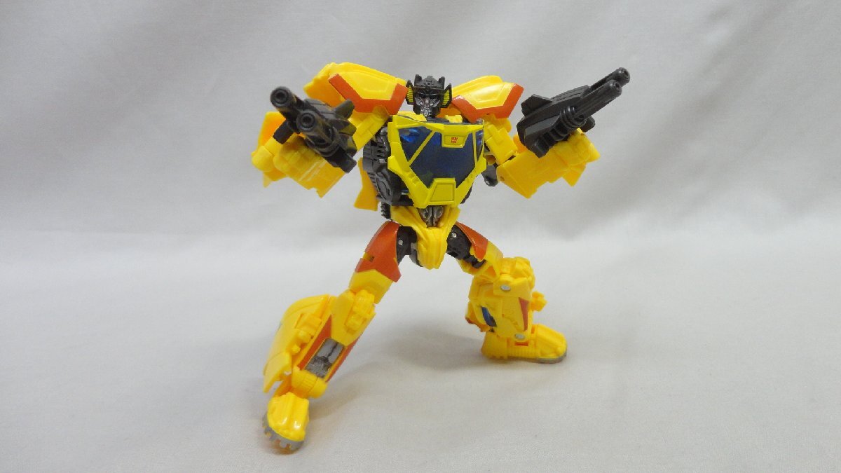 TF スタジオシリーズ SS-131 サンストリーカー タカラトミー トランスフォーマー バンブルビー