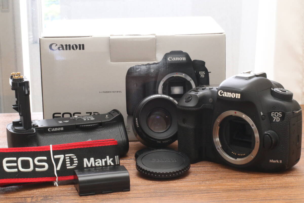 【完動品】CANON EOS 7D MarkⅡ CONON EF50mm F.1.8 Ⅱ デジタル 一眼レフ カメラ 単焦点 元箱付 APS-C フラッグシップ 撒き餌レンズ 