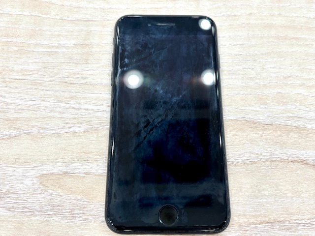 SG4368C Apple アップル iPhone7 アイフォン A1779 MNCK2J/A ブラック 128GB au バッテリー 87％ 初期化済 スマホ 現状品