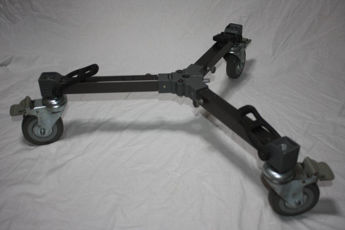 Libec　DL-5S　ドーリー　（検索：業務用ビデオ三脚、HDW-、HVR-、HXR-、DSR-、Panasonic、AG-AC）